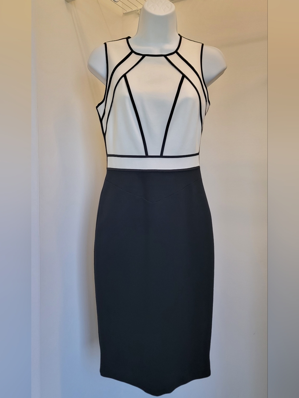 White House Black Market Black & White Shift Midi Dress Sz: 0P
